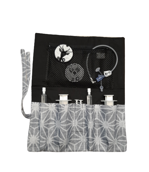 Carrying case for feeding equipment