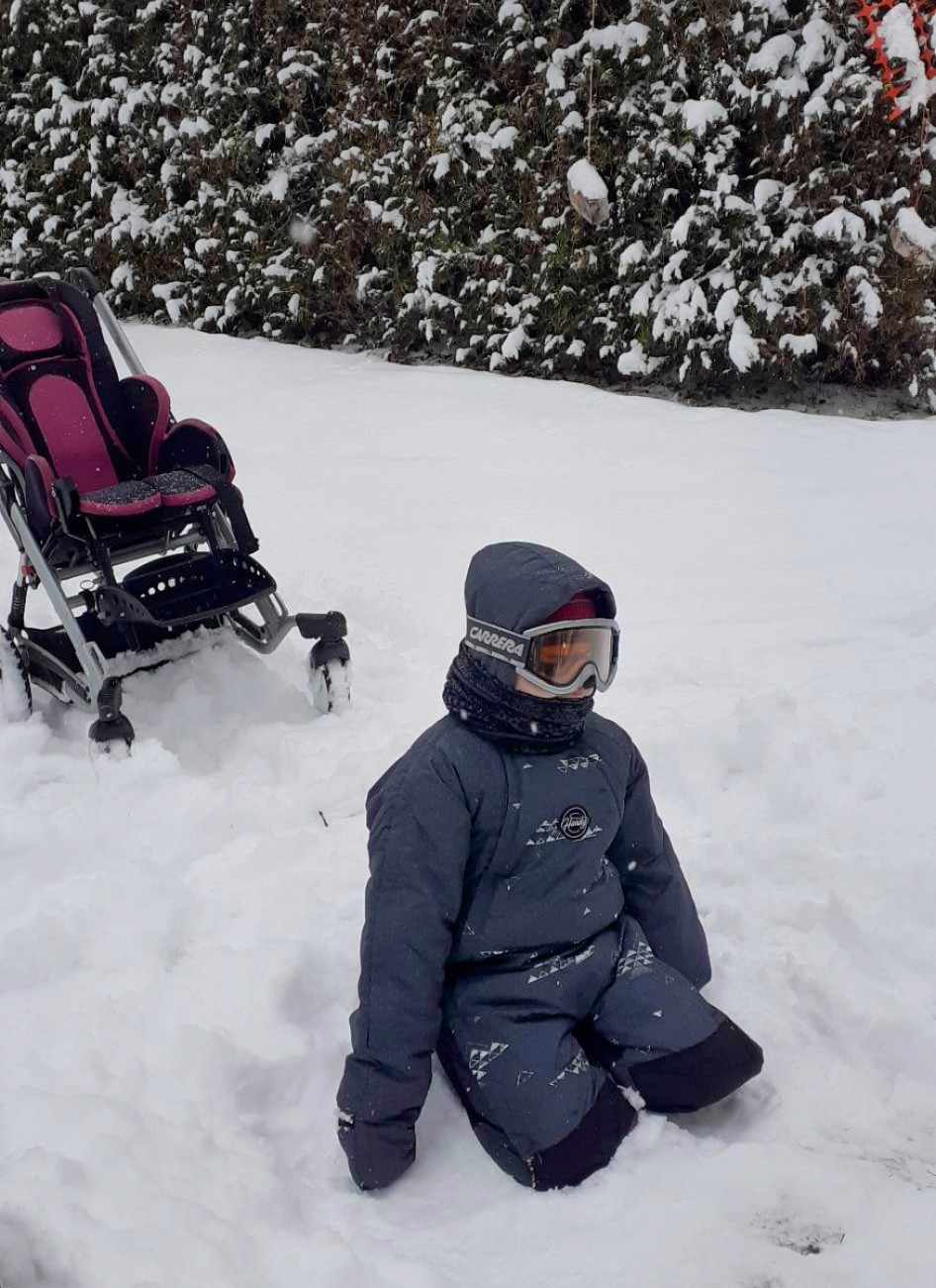 Habit de neige adaptée (Nouveau modèle)